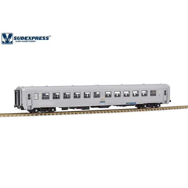 S2240054 Carruagem Sorefame 22-40 012, 2ª classe salão CP Esc H0